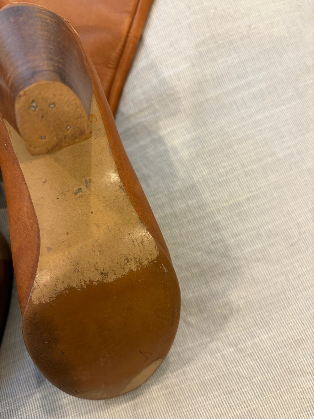Frye Women's Tan Leather Pointed-Toe Heeled Boots - Picture 5 of 9